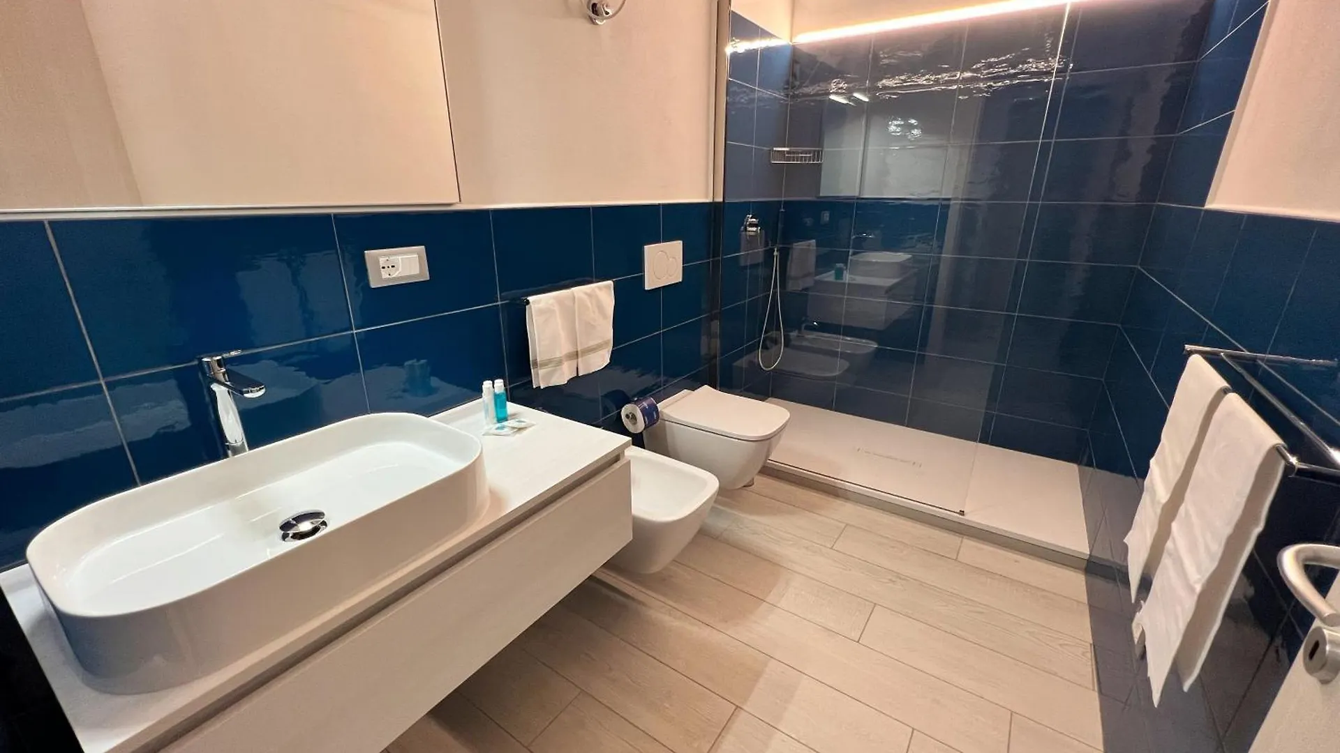 Курортный комплекс Aviotel Residence Марина-ди-Кампо